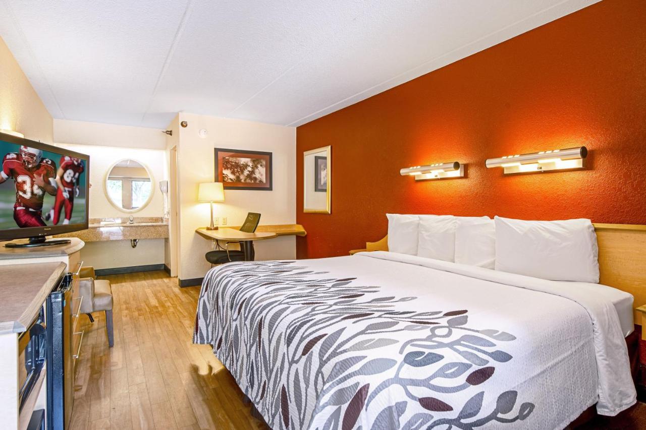 Red Roof Inn Huntington Barboursville Eksteriør bilde