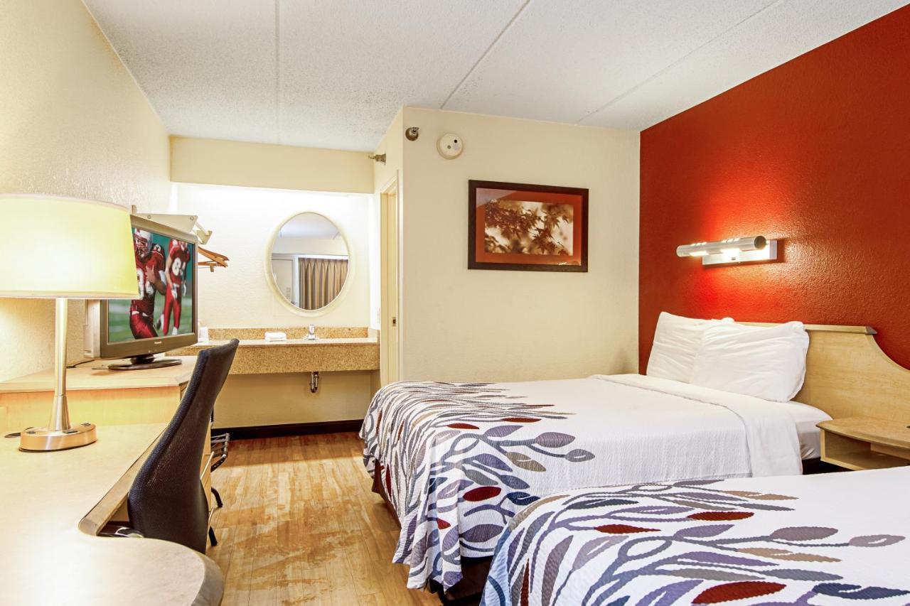Red Roof Inn Huntington Barboursville Eksteriør bilde